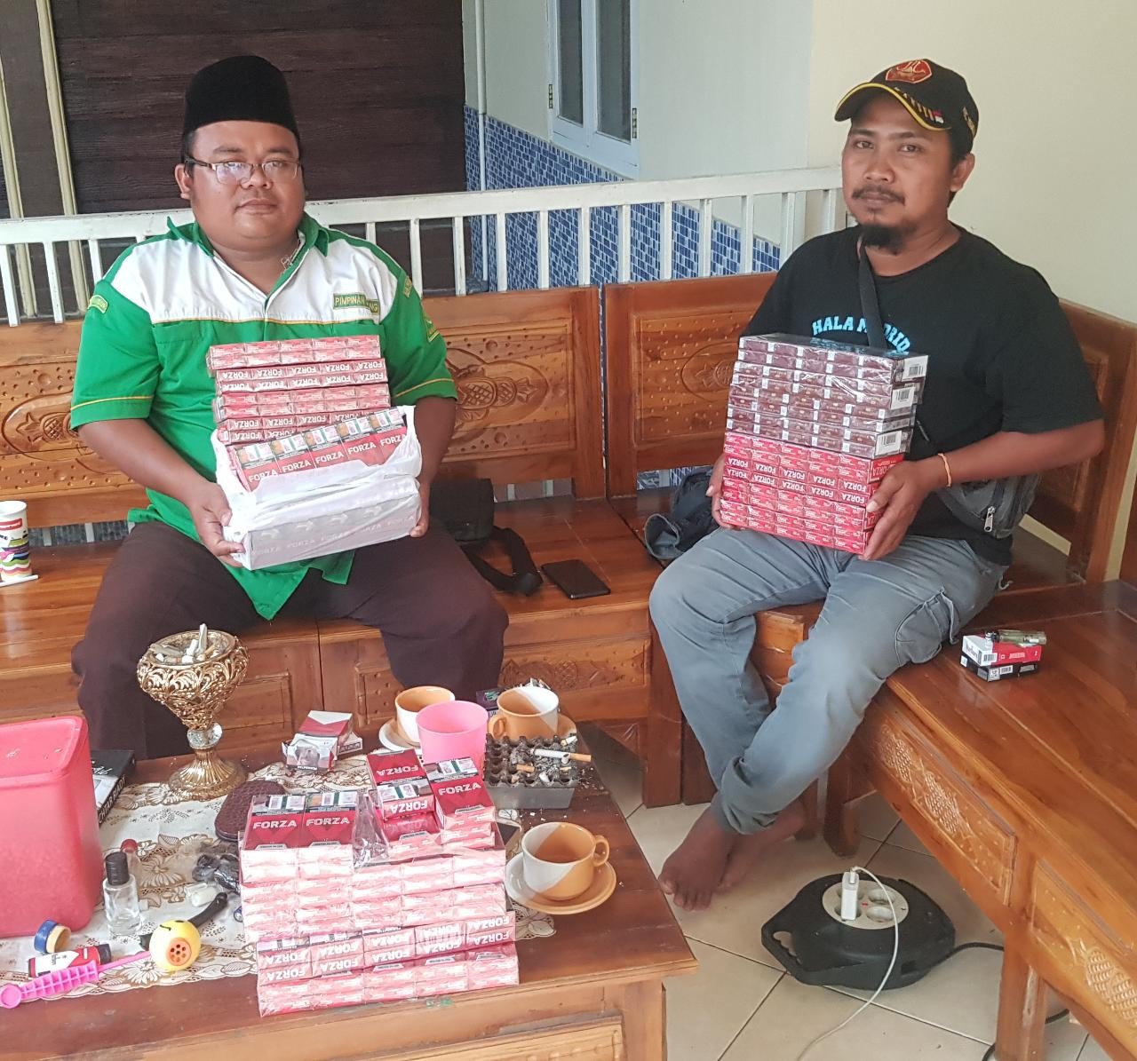 Demi Giat PKD, Sahabat Ansor ini rela jualan rokok keliling