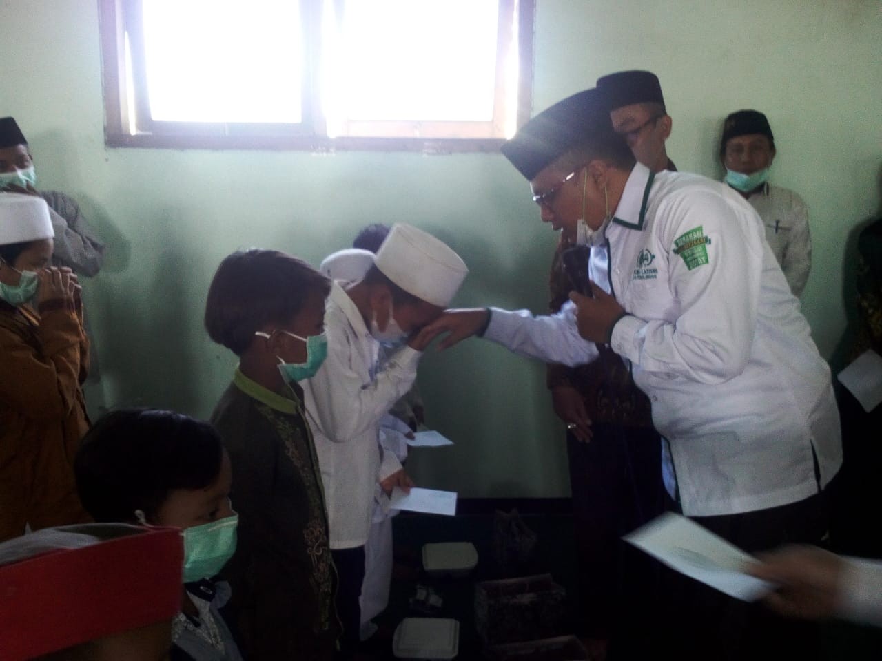 Jumat Berkah, Lazisnu Probolinggo Santuni Puluhan Yatim
