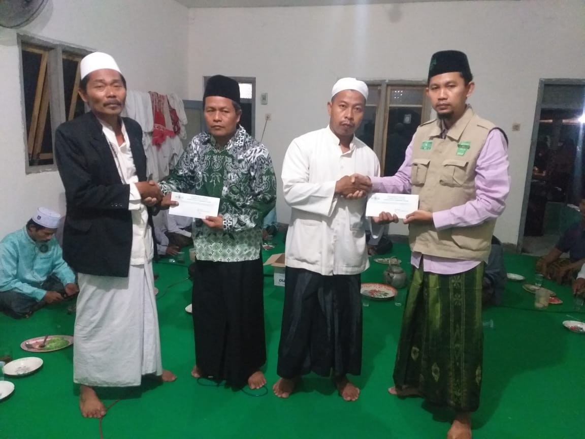 MWCNU Lumbang Lakukan Turba, Serahkan SK Ranting