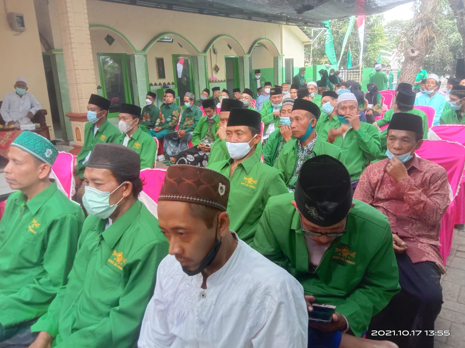 MWCNU Dringu Lantik Pengurus Ranting dan Peringati Hari Santri
