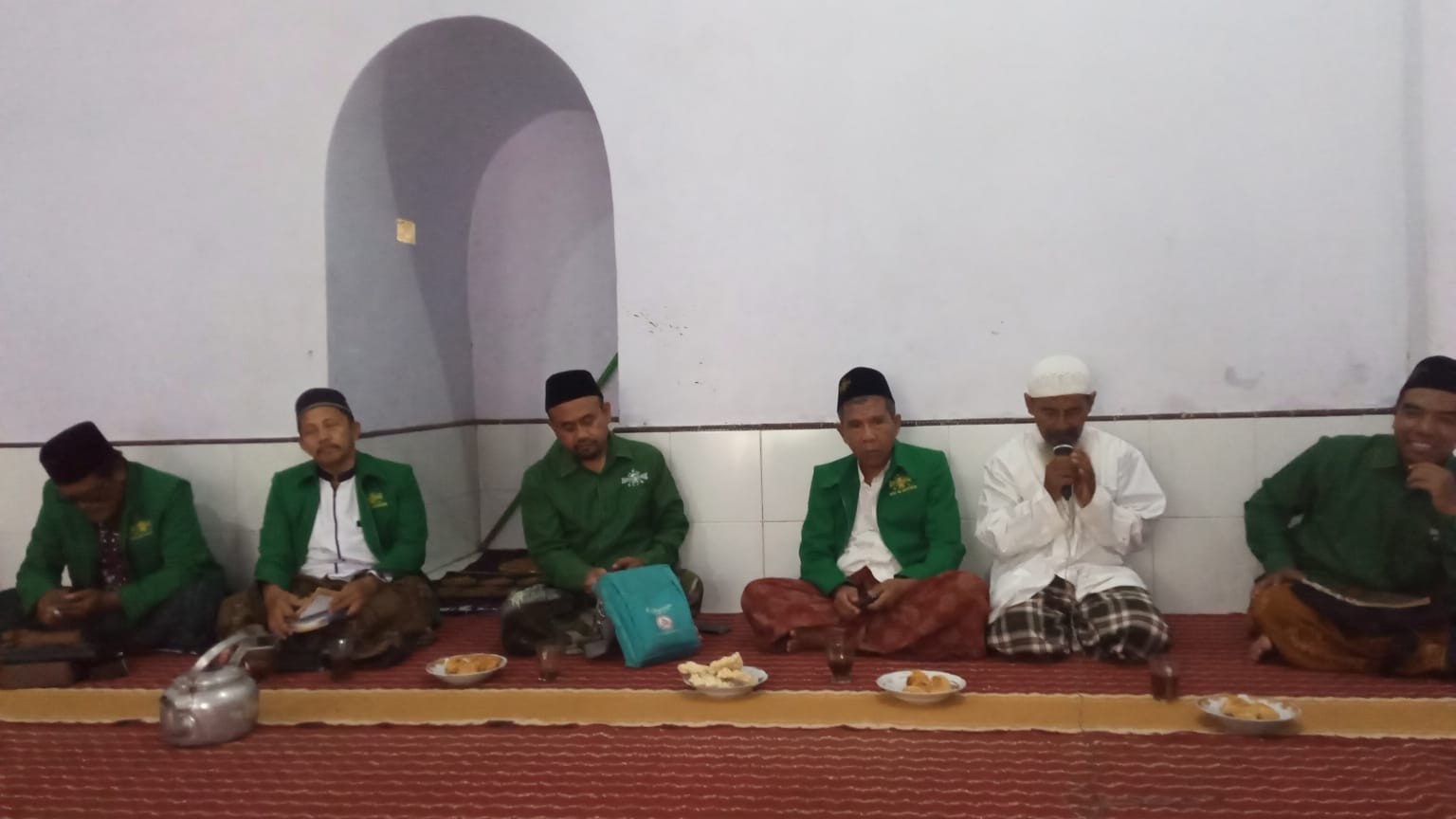 MWCNU Bantaran Sosialisasikan Hasil Turba PWNU Jatim di Naharul Ijtima