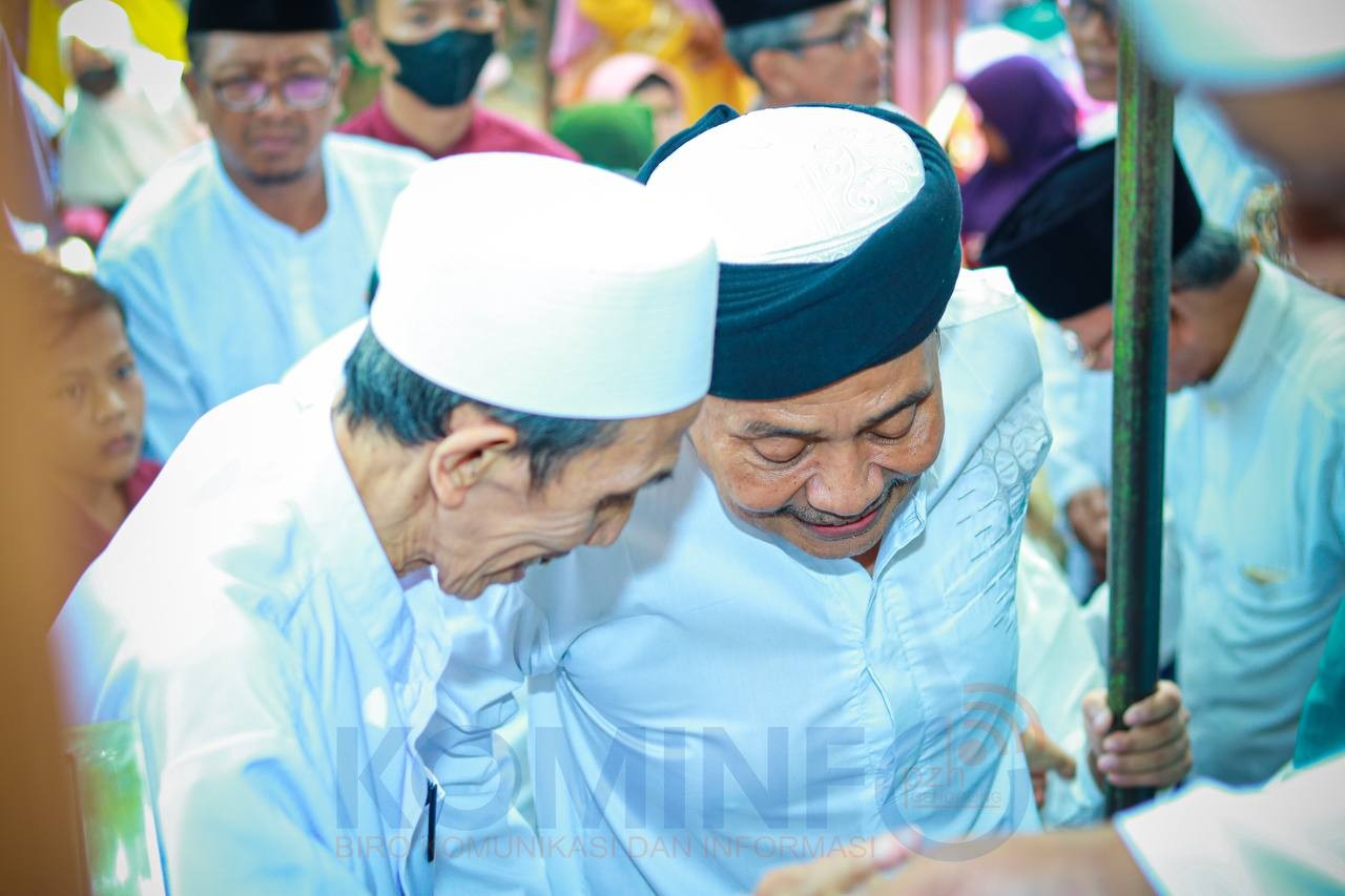 KH. Moh Hasan Genggong dan Larangan Keluar dari NU