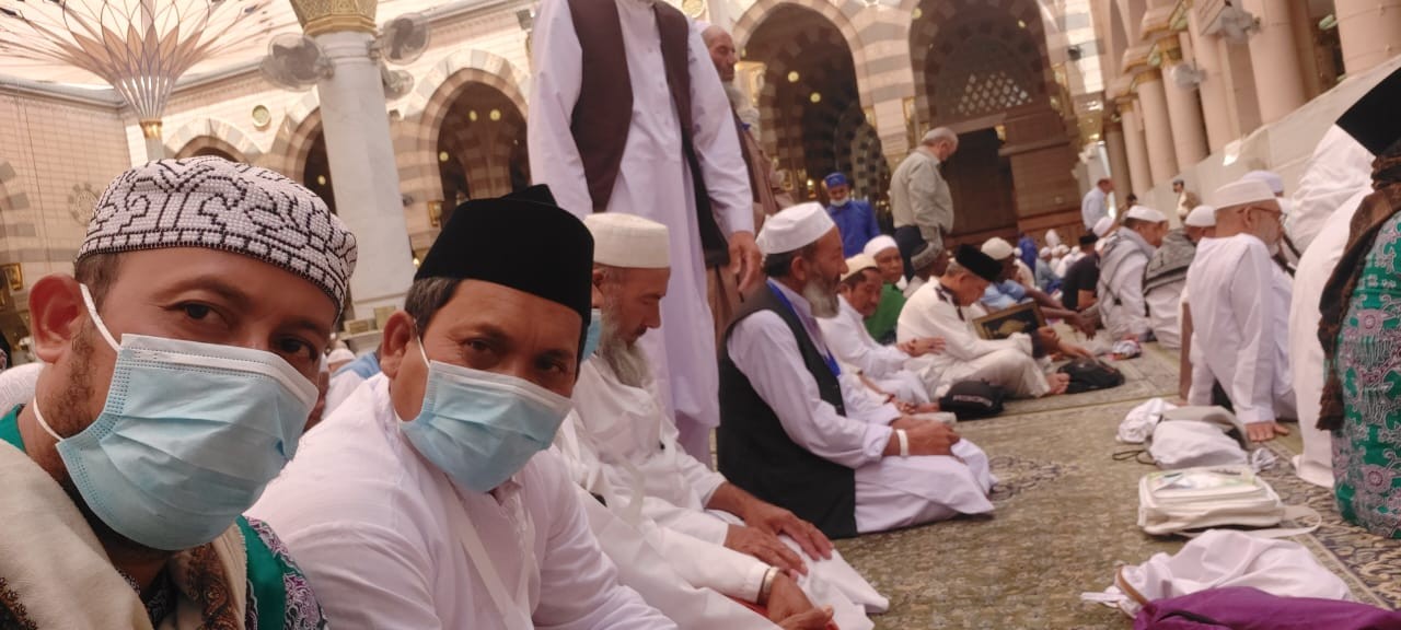 Ziarah Maqbaroh Rasulullah SAW dan Raudhah, Jemaah Teteskan Air Mata