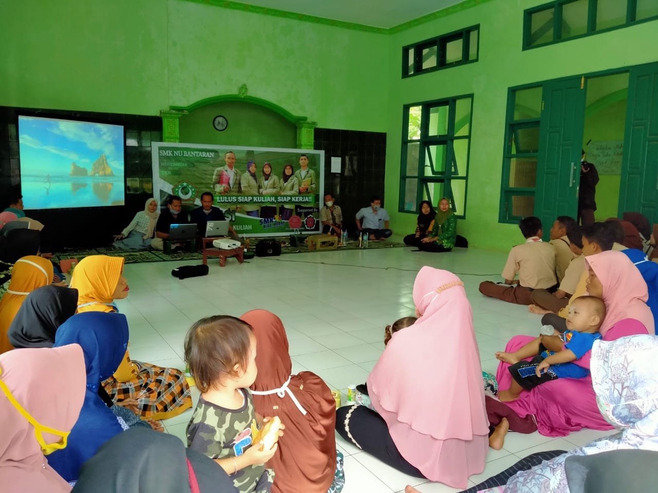 SMKNU Bantaran Jalin Kerjasama dengan Perguruan Tinggi